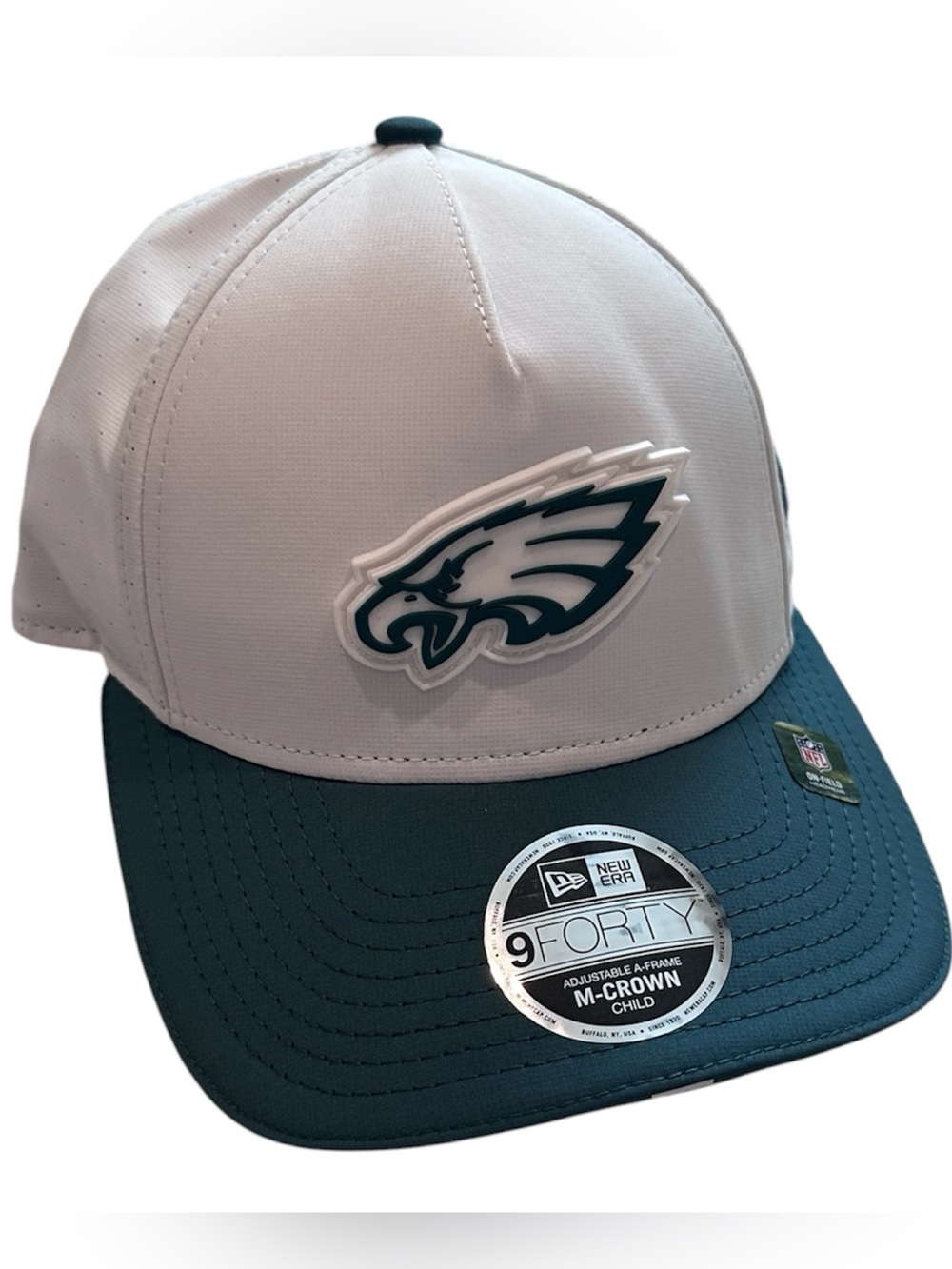 NFL Philadelphia Eagles Hat Child Medium NWT